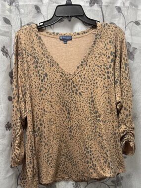 Democracy Tan and Gray Leopard Print V-Neck Tunic